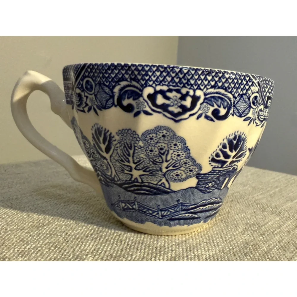 ☕ Vintage Blue Willow Flat Cup by Wood & Sons | Older Transferware | England